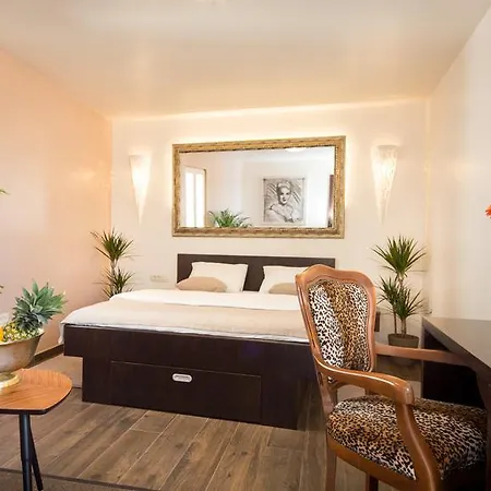 Apartment Shambala Sea View Rovinj Exterior photo